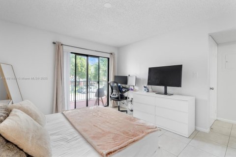 Condominio en venta en Hollywood, Florida, 1 dormitorio, 78.13 m2 № 1946023 - foto 10