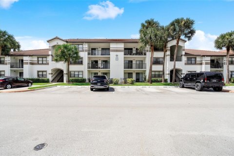 Condominio en venta en Hollywood, Florida, 1 dormitorio, 78.13 m2 № 1946023 - foto 14