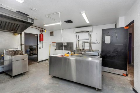 Commercial property in Saint Pete Beach, Florida 193.79 sq.m. № 1828035 - photo 25