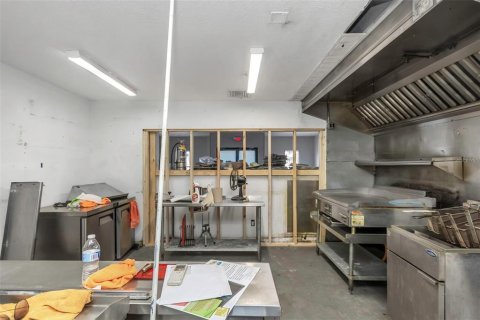 Commercial property in Saint Pete Beach, Florida 193.79 sq.m. № 1828035 - photo 23