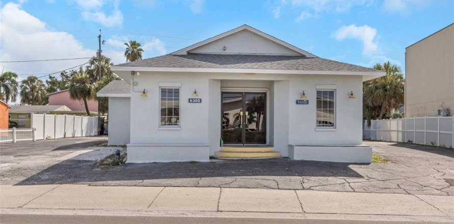 Immobilier commercial à Saint Pete Beach, Floride 193.79 m2 № 1828035