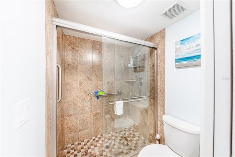 Condo in Venice, Florida, 2 bedrooms  № 1551460 - photo 17