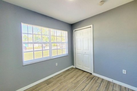 Villa ou maison à louer à Tampa, Floride: 4 chambres, 137.31 m2 № 2423827 - photo 26