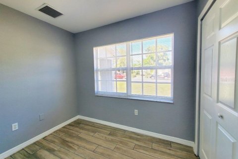 Villa ou maison à louer à Tampa, Floride: 4 chambres, 137.31 m2 № 2423827 - photo 25