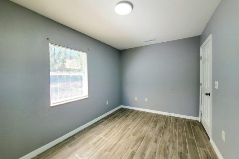 Villa ou maison à louer à Tampa, Floride: 4 chambres, 137.31 m2 № 2423827 - photo 20