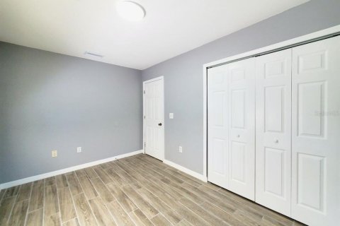 Villa ou maison à louer à Tampa, Floride: 4 chambres, 137.31 m2 № 2423827 - photo 21
