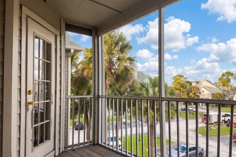 Condo in Orlando, Florida, 2 bedrooms  № 2383765 - photo 21