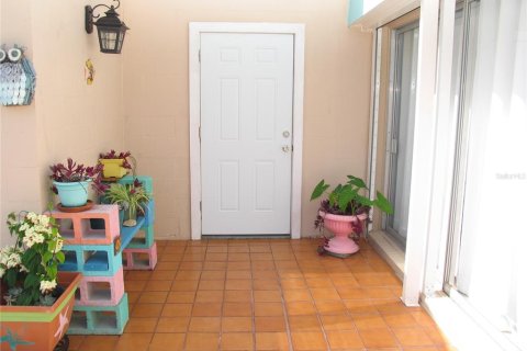 Casa en venta en Ormond Beach, Florida, 3 dormitorios, 195.09 m2 № 1785597 - foto 20