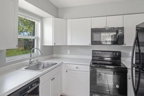 Casa en venta en Melbourne, Florida, 4 dormitorios, 110.74 m2 № 1898617 - foto 3