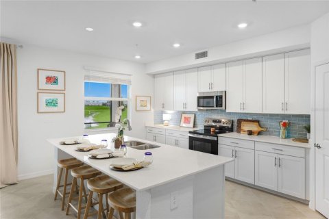 Condo in Venice, Florida, 3 bedrooms  № 2391593 - photo 11