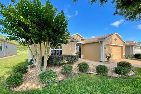 House in Ocala, Florida 3 bedrooms, 167.22 sq.m. № 1196933 - photo 5