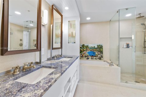 Снять в аренду кондоминиум в Майами-Бич, Флорида 2 спальни, 118.91м2, № 2025260 - фото 14