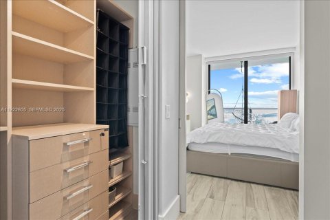 Copropriété à louer à Miami, Floride: 3 chambres, 103.12 m2 № 1976691 - photo 12