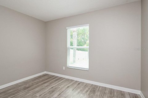 Villa ou maison à louer à Kissimmee, Floride: 3 chambres, 176.51 m2 № 2389140 - photo 12