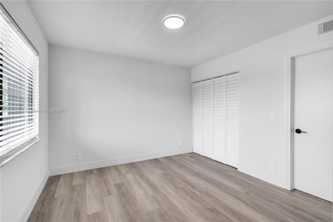 Condominio en venta en Delray Beach, Florida, 2 dormitorios, 114.27 m2 № 1745887 - foto 21