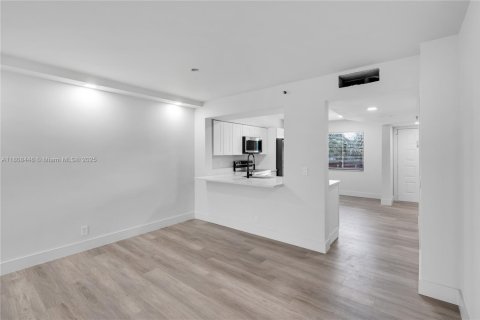Condominio en venta en Delray Beach, Florida, 2 dormitorios, 114.27 m2 № 1745887 - foto 20