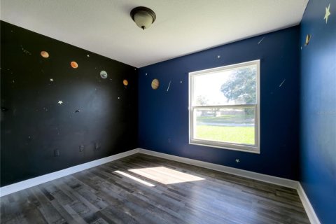 House in Brandon, Florida 3 bedrooms, 147.44 sq.m. № 2420030 - photo 28