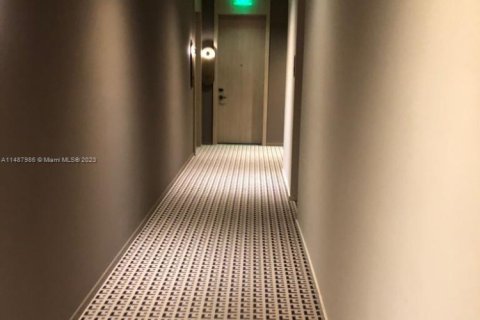Condo in Miami, Florida  № 1861097 - photo 3