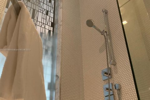Condo in Miami, Florida  № 1861097 - photo 13