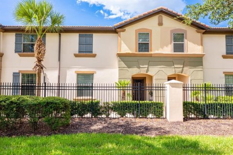 Adosado en venta en Kissimmee, Florida, 4 dormitorios, 195.28 m2 № 1884694 - foto 1