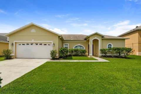 Casa en alquiler en Kissimmee, Florida, 4 dormitorios, 160.81 m2 № 1905201 - foto 1