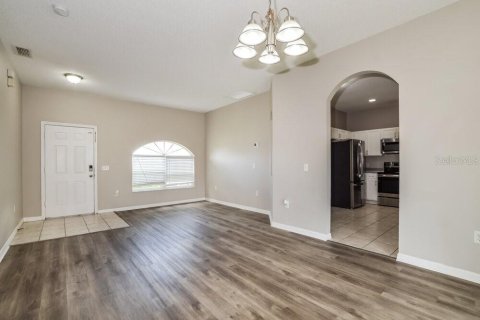 Casa en alquiler en Kissimmee, Florida, 4 dormitorios, 160.81 m2 № 1905201 - foto 16