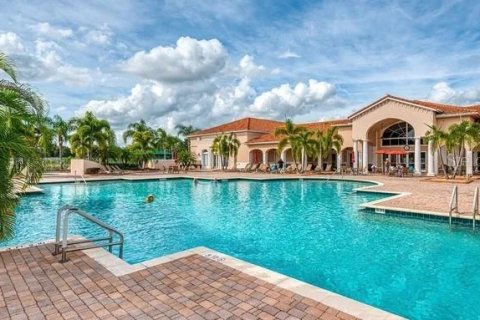 House in Sarasota, Florida 2 bedrooms, 155.15 sq.m. № 1857783 - photo 18