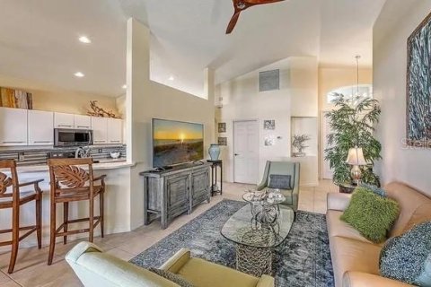 House in Sarasota, Florida 2 bedrooms, 155.15 sq.m. № 1857783 - photo 15
