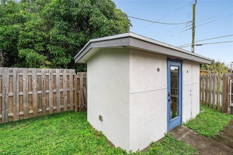 House in Delray Beach, Florida 4 bedrooms, 126.63 sq.m. № 1892587 - photo 23