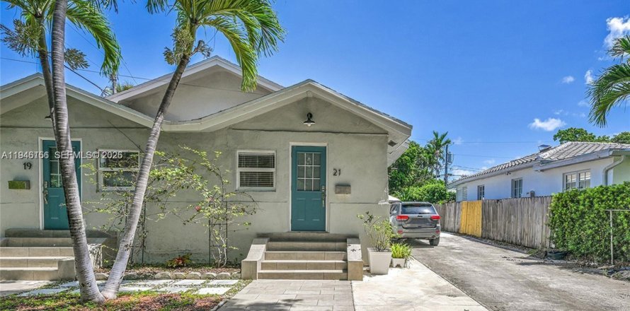 Дом в Майами, Флорида 3 спальни, 206.61м2 № 2009204