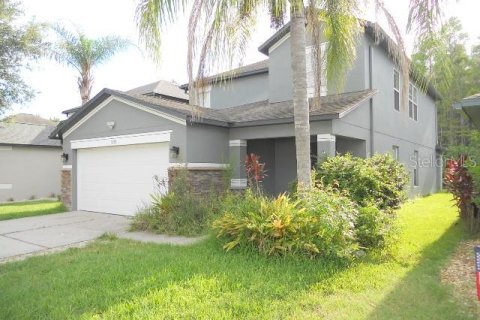 Villa ou maison à vendre à Land O' Lakes, Floride: 5 chambres, 201.69 m2 № 1883463 - photo 2