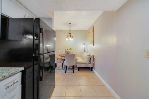 Condominio en venta en Altamonte Springs, Florida, 3 dormitorios, 103.31 m2 № 1915014 - foto 7