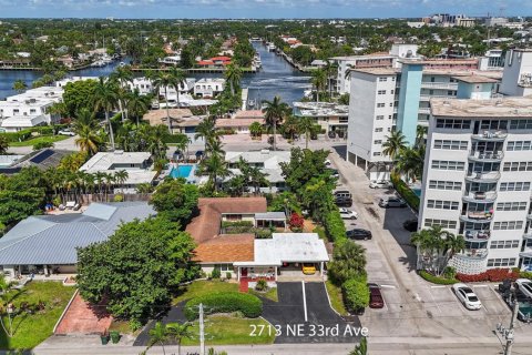 Commercial property in Fort Lauderdale, Florida 213.68 sq.m. № 2081748 - photo 3