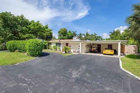 Commercial property in Fort Lauderdale, Florida 213.68 sq.m. № 2081748 - photo 4