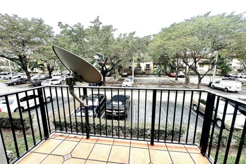 Condominio en venta en Miami, Florida, 1 dormitorio, 74.41 m2 № 1764655 - foto 13