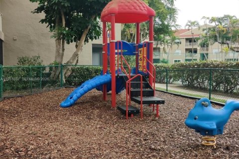 Снять в аренду кондоминиум в Делрей-Бич, Флорида 2 спальни, 96.8м2, № 2006051 - фото 14