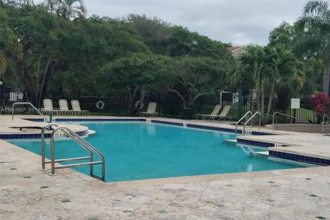 Снять в аренду кондоминиум в Делрей-Бич, Флорида 2 спальни, 96.8м2, № 2006051 - фото 10