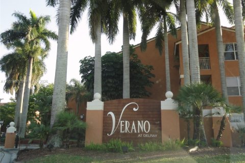 Кондоминиум с 2 спальнями в Делрей-Бич, Флорида № 2006051