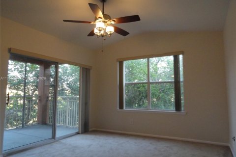 Снять в аренду кондоминиум в Делрей-Бич, Флорида 2 спальни, 96.8м2, № 2006051 - фото 4