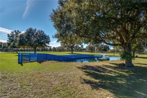House in Ocala, Florida 4 bedrooms, 211.82 sq.m. № 1728857 - photo 18