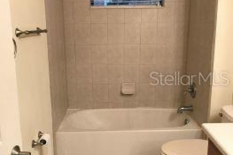 Condominio en alquiler en Bradenton, Florida, 3 dormitorios, 128.3 m2 № 1898659 - foto 10