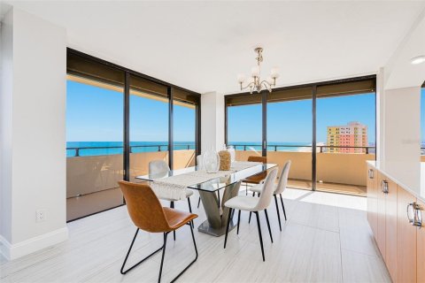 Copropriété à vendre à Daytona Beach, Floride: 2 chambres, 224.82 m2 № 2204706 - photo 6