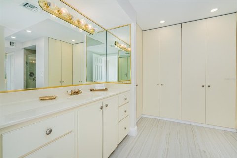 Copropriété à vendre à Daytona Beach, Floride: 2 chambres, 224.82 m2 № 2204706 - photo 30