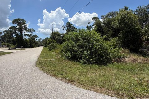 Terrain à vendre à Port Charlotte, Floride № 2229505 - photo 6