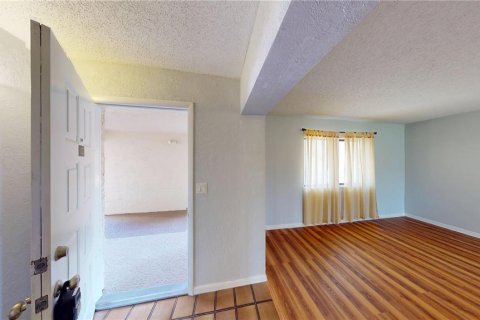 Condominio en alquiler en Daytona Beach, Florida, 2 dormitorios, 125.6 m2 № 1780657 - foto 5