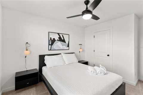 Townhouse in Davenport, Florida 3 bedrooms, 139.35 sq.m. № 1351452 - photo 23