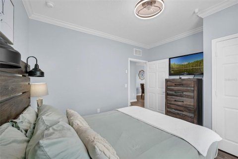 Condo in Davenport, Florida, 3 bedrooms  № 1908661 - photo 17
