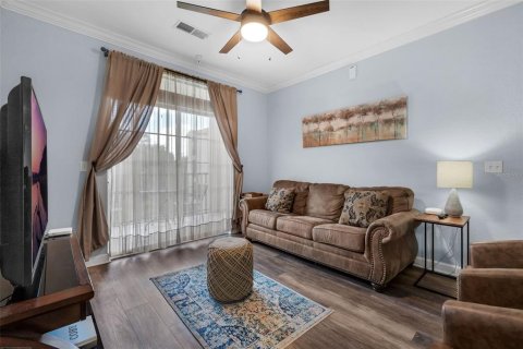 Condo in Davenport, Florida, 3 bedrooms  № 1908661 - photo 10