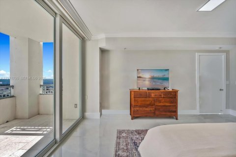 Condominio en venta en Miami, Florida, 2 dormitorios, 142.14 m2 № 2032896 - foto 10