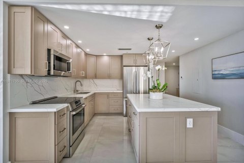 Condominio en venta en Miami, Florida, 2 dormitorios, 142.14 m2 № 2032896 - foto 5